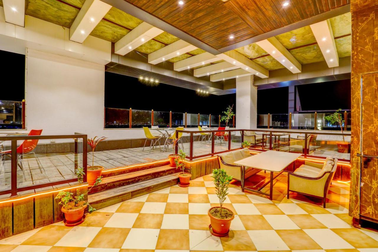 Hotel Shree Nanda Udaipur Eksteriør bilde