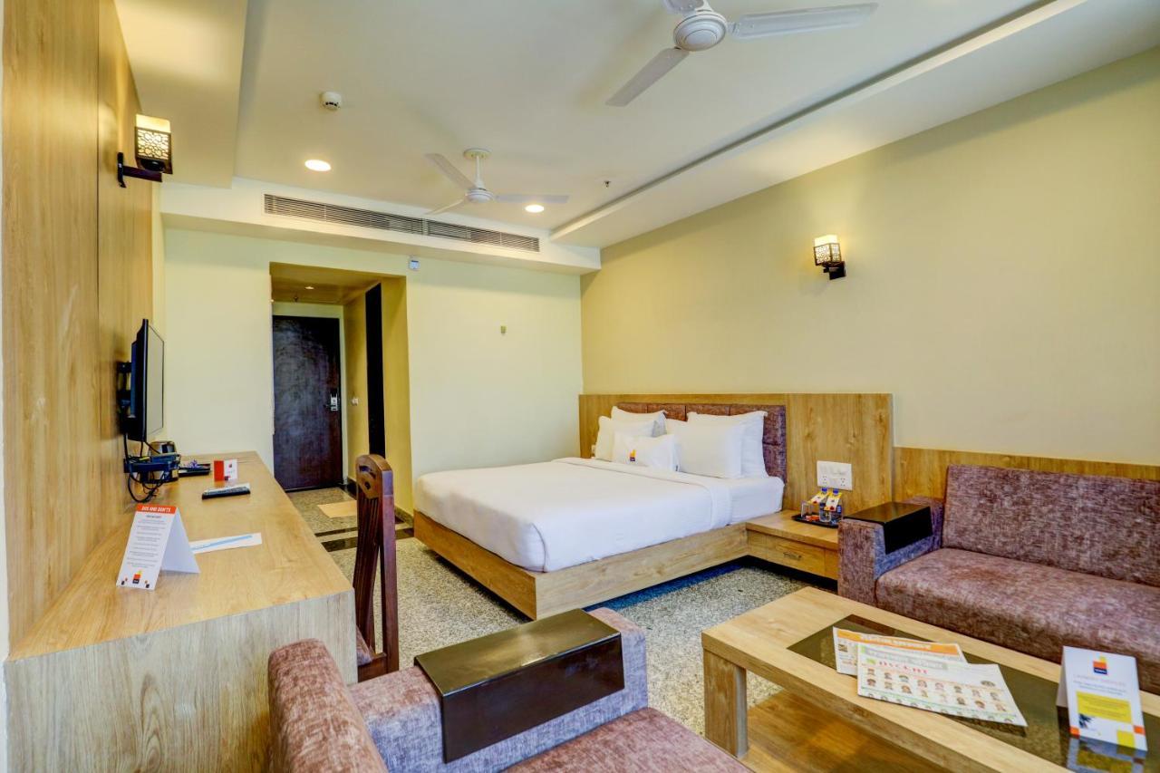 Hotel Shree Nanda Udaipur Eksteriør bilde