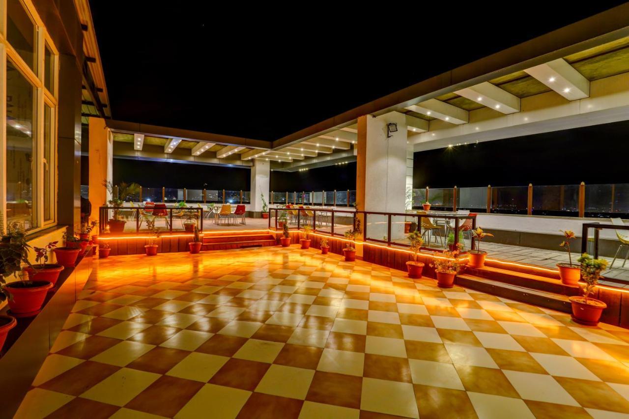 Hotel Shree Nanda Udaipur Eksteriør bilde