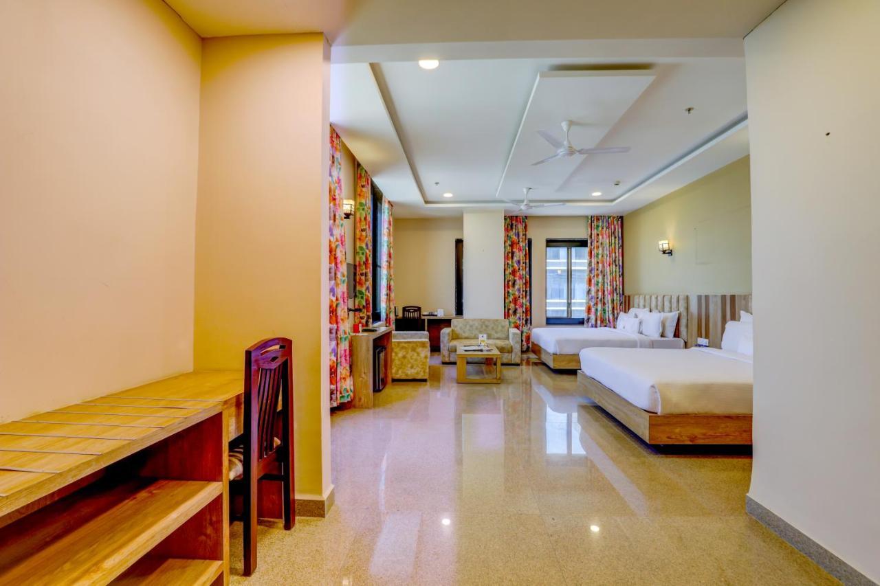 Hotel Shree Nanda Udaipur Eksteriør bilde